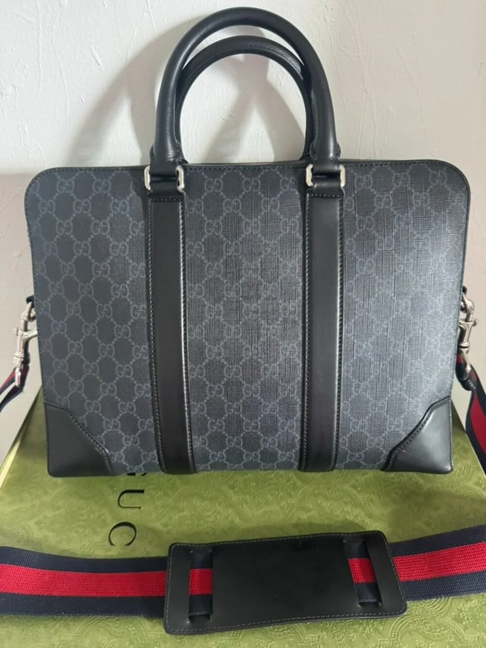 Gucci x Supreme GG Supreme Web Stripe Briefcase / Laptop Bag – Pristine
